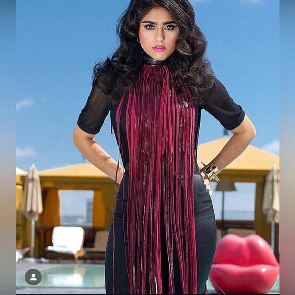 DarkestStarUK - OOAK - Leather Fringe Collar.Black leather collar/Magenta Fringe - Picture 1 of 12